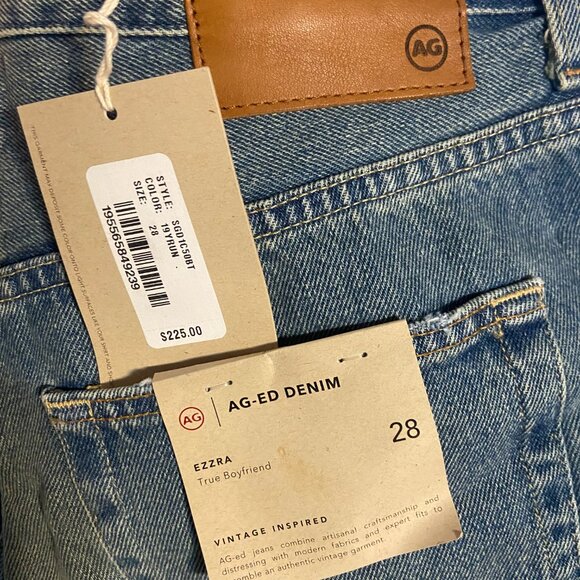 NWT!! 28 AG-ED DENIM Ezzra True Boyfriend Jeans! - Picture 3 of 4